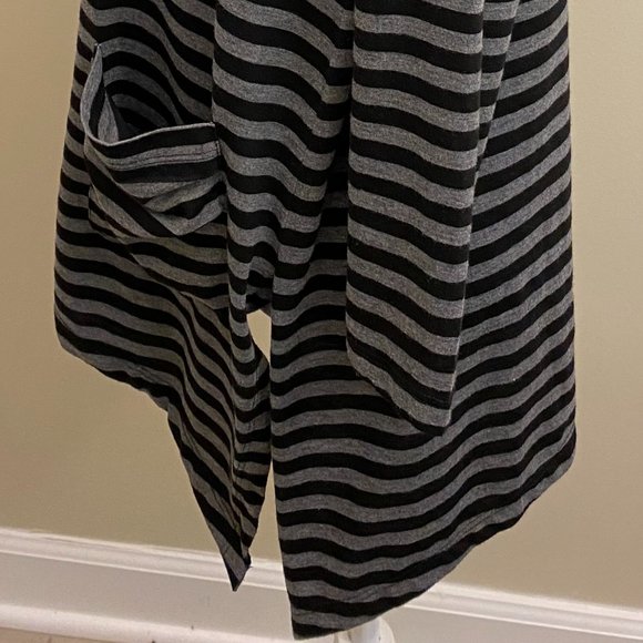 August Silk Cowl Neck Stripe Top Size Large - Picture 7 of 10